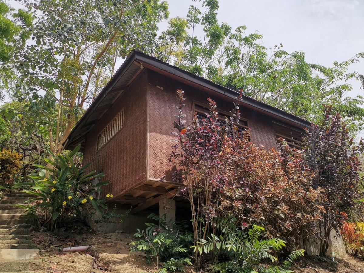 Tapik Beach Park Guest House El Nido Buitenkant foto