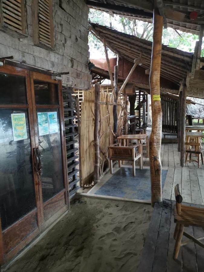 Tapik Beach Park Guest House El Nido Buitenkant foto